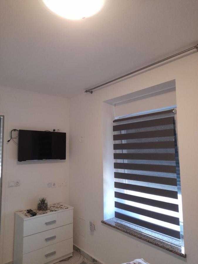 Apartments Donella Umag Ngoại thất bức ảnh