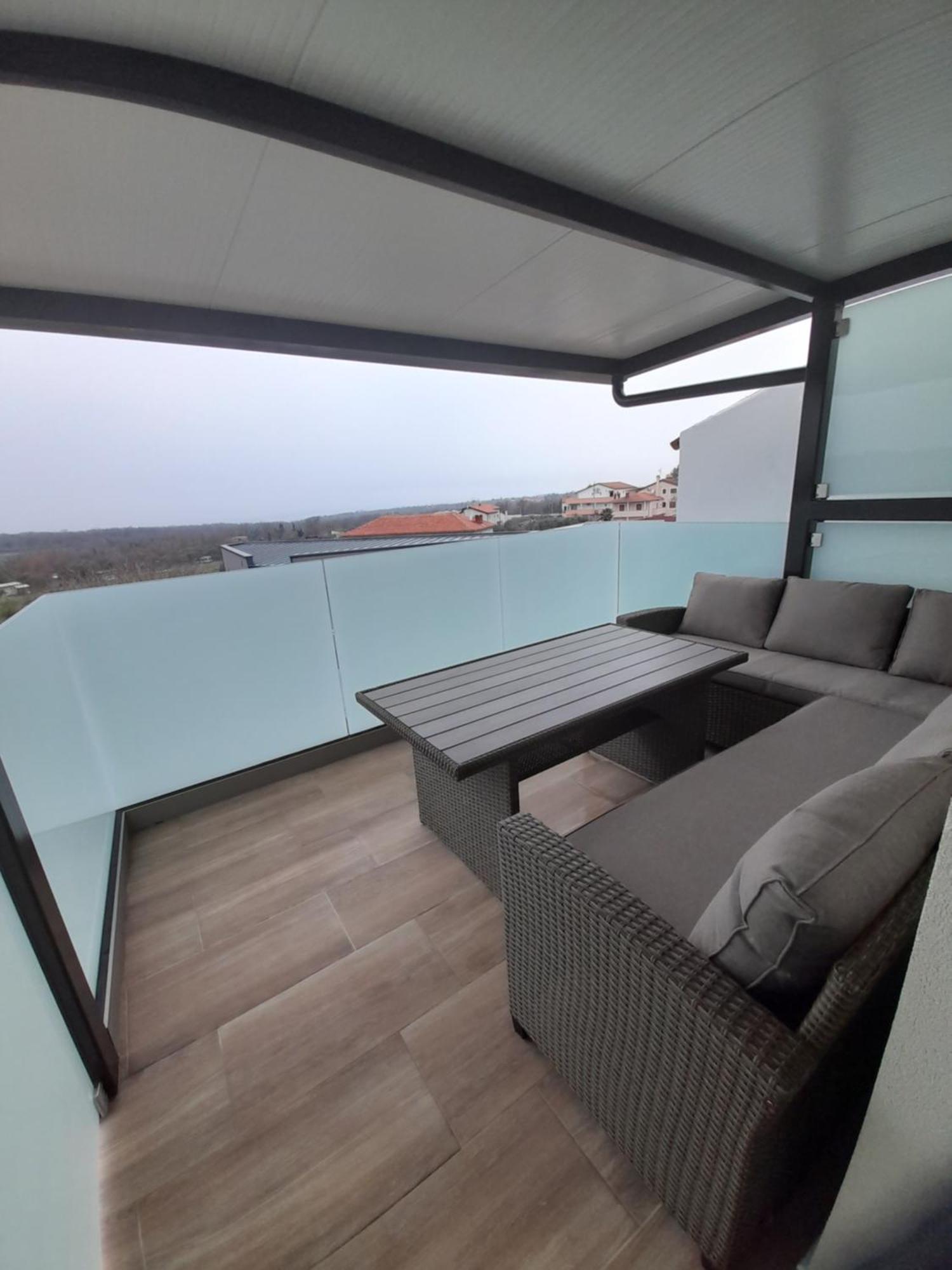 Apartments Donella Umag Ngoại thất bức ảnh