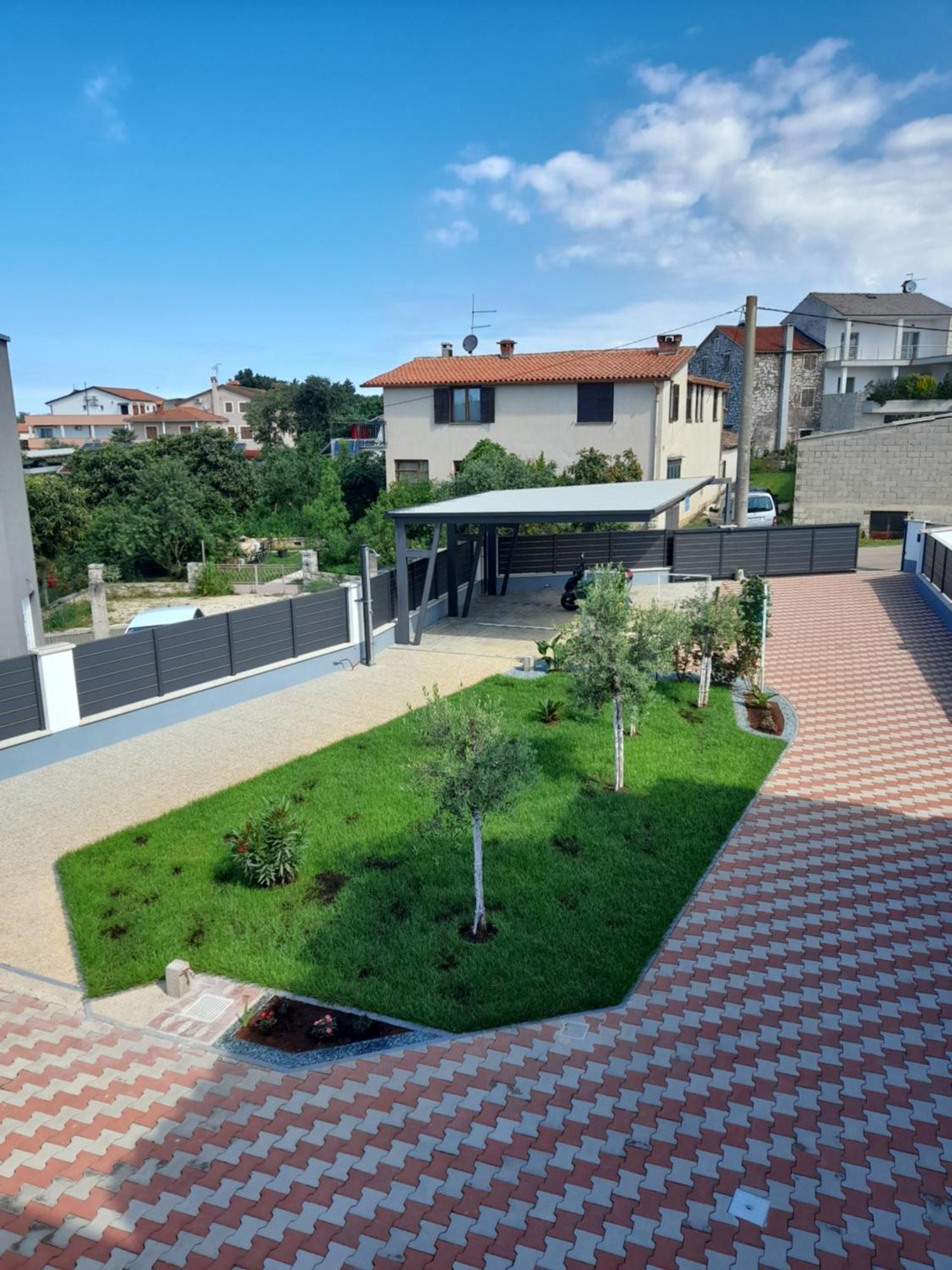 Apartments Donella Umag Ngoại thất bức ảnh